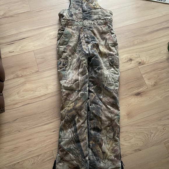 Realtree Camouflage Kids Overalls - Picture 3 of 10